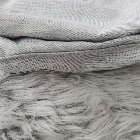 The HERSCHEL Supply Co. "Seventeen" Light Heather Gray Waist Bag- NWT- rare - Picture 5 of 16